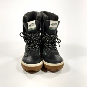 Vans Winter Boots – Size 4.5